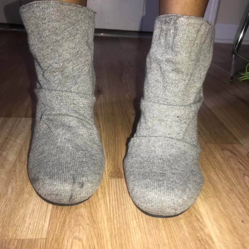 Booties - Picture 4 of 5